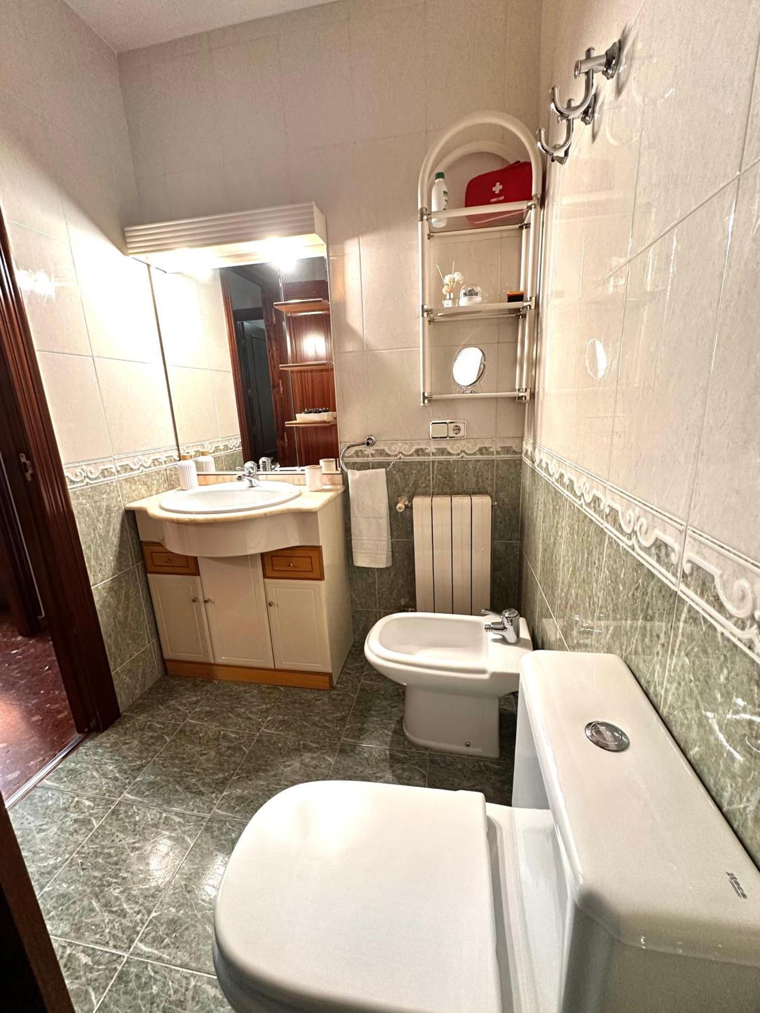 Piso Granada 3 Dormitorios Y Parking Privado Ngoại thất bức ảnh